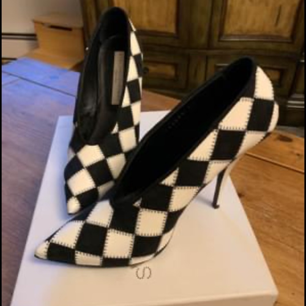 Stella McCartney White/Black checkered pumps